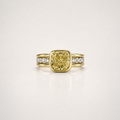 Cushion Bezel on Triple Band