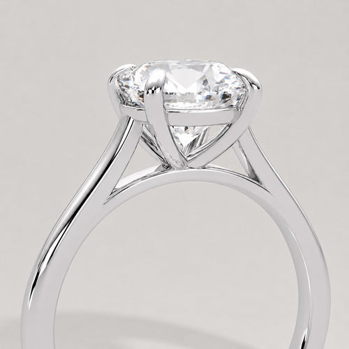 The Alba Solitaire in 18ct White Gold — REAU