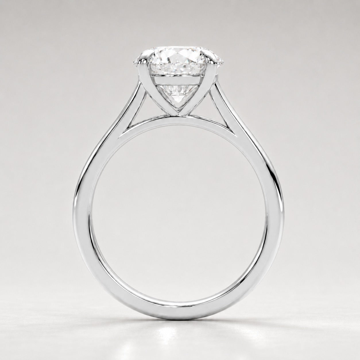 The REAU Signature Solitaire in 18ct White Gold