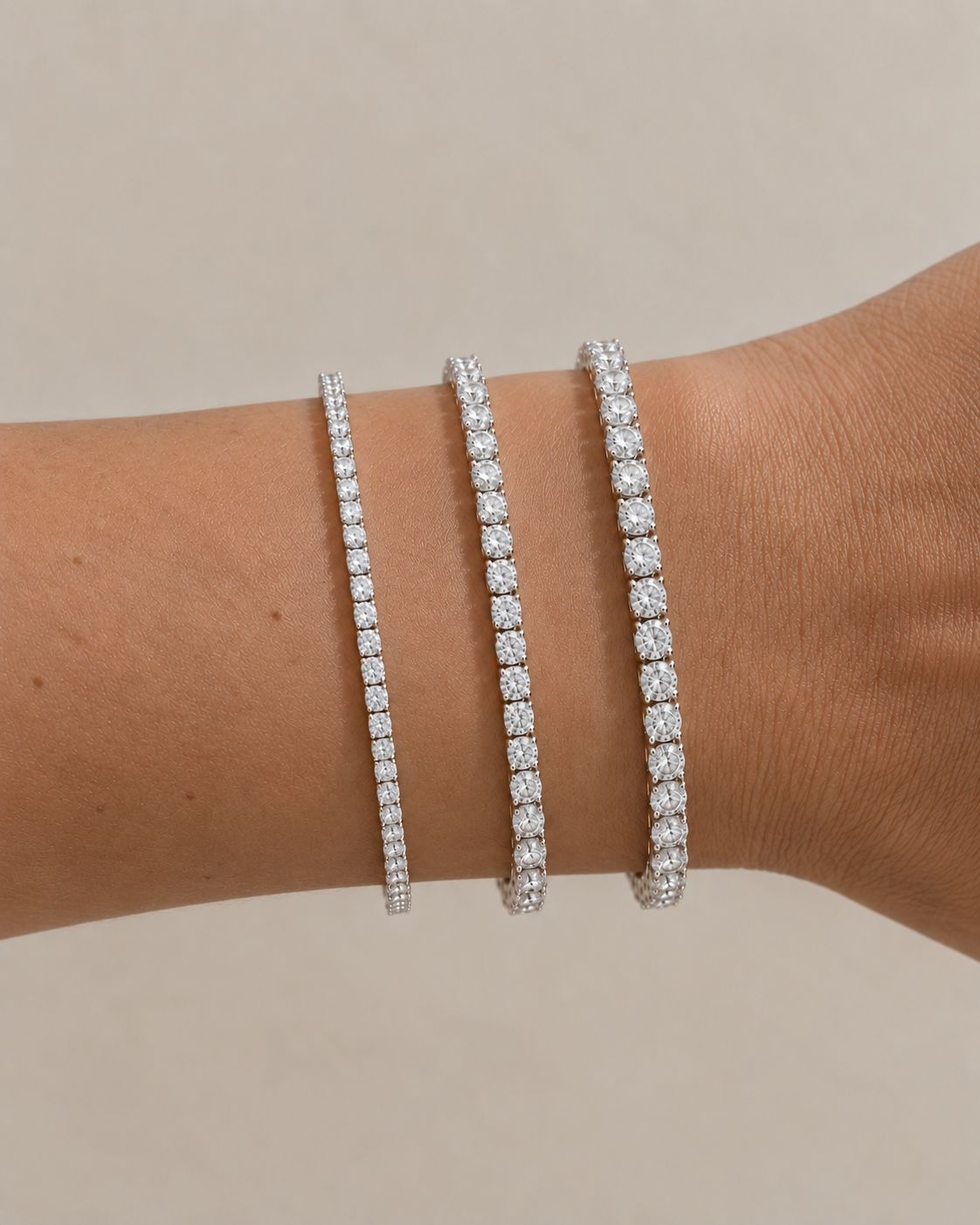 The Signature Round Brilliant Tennis Bracelet